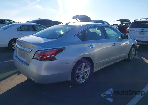 2015 Nissan Altima 2.5 Sv из США, поврежденный, VIN 1N4AL3AP4FC298865